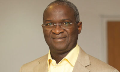 Buhari govt taking loans to fund projects promised Nigerians – Fashola