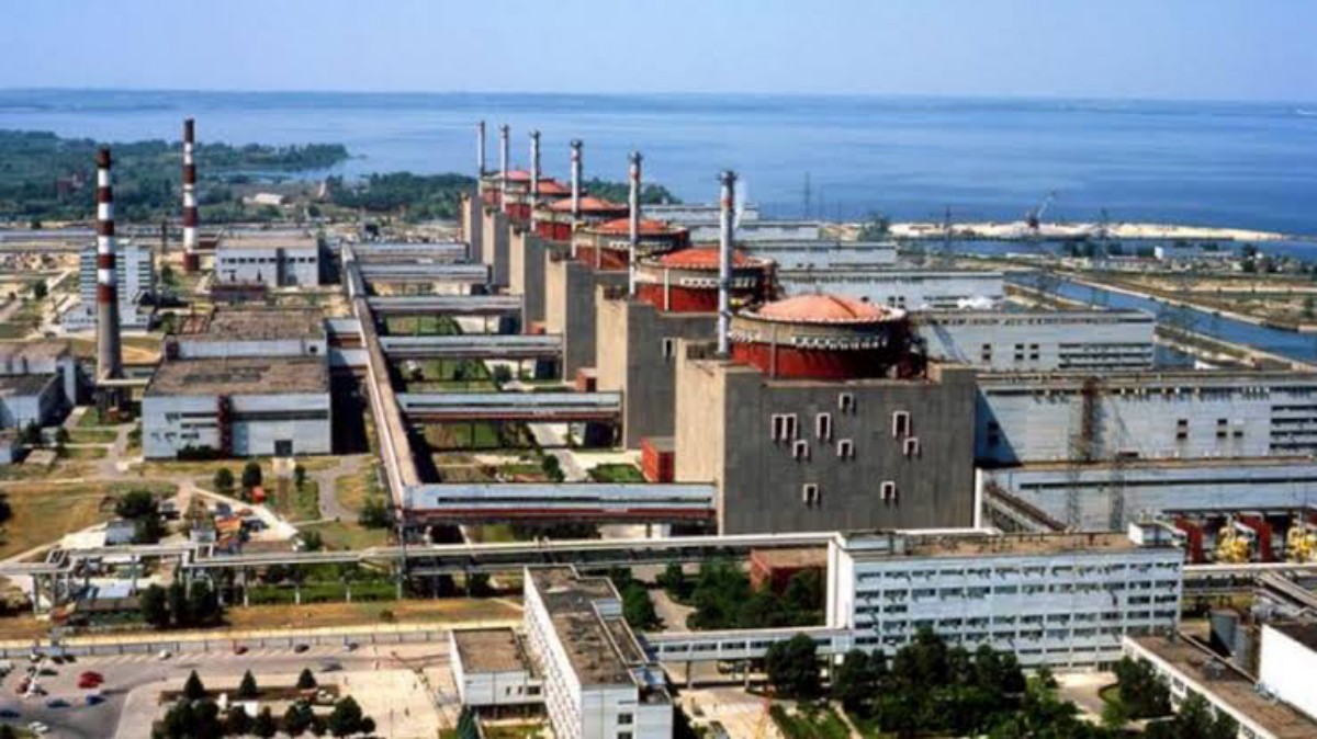 Russia Seizes Ukraine's Zaporizhzhia Nuclear Power Plant After Fire