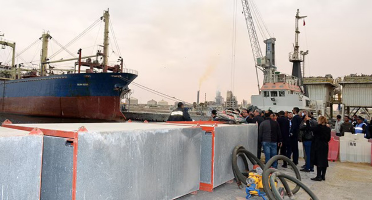 Fuel-Laden Ship Sinks Off Tunisia 