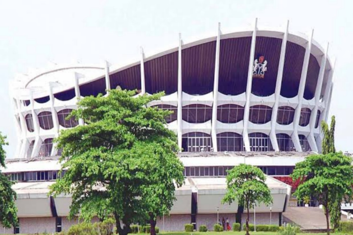 FG Announces Renovation And Renaming Of National Theatre.