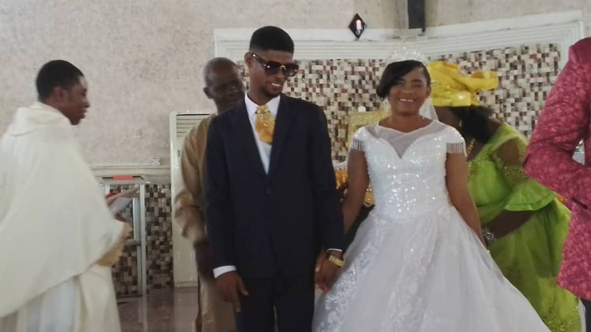 Two Blind Lovers Happily Wedded In Anambra State (See Photos)