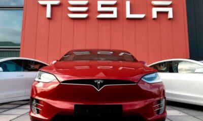 Uber Launches Electric-car Service With 50,000 Teslas Cars