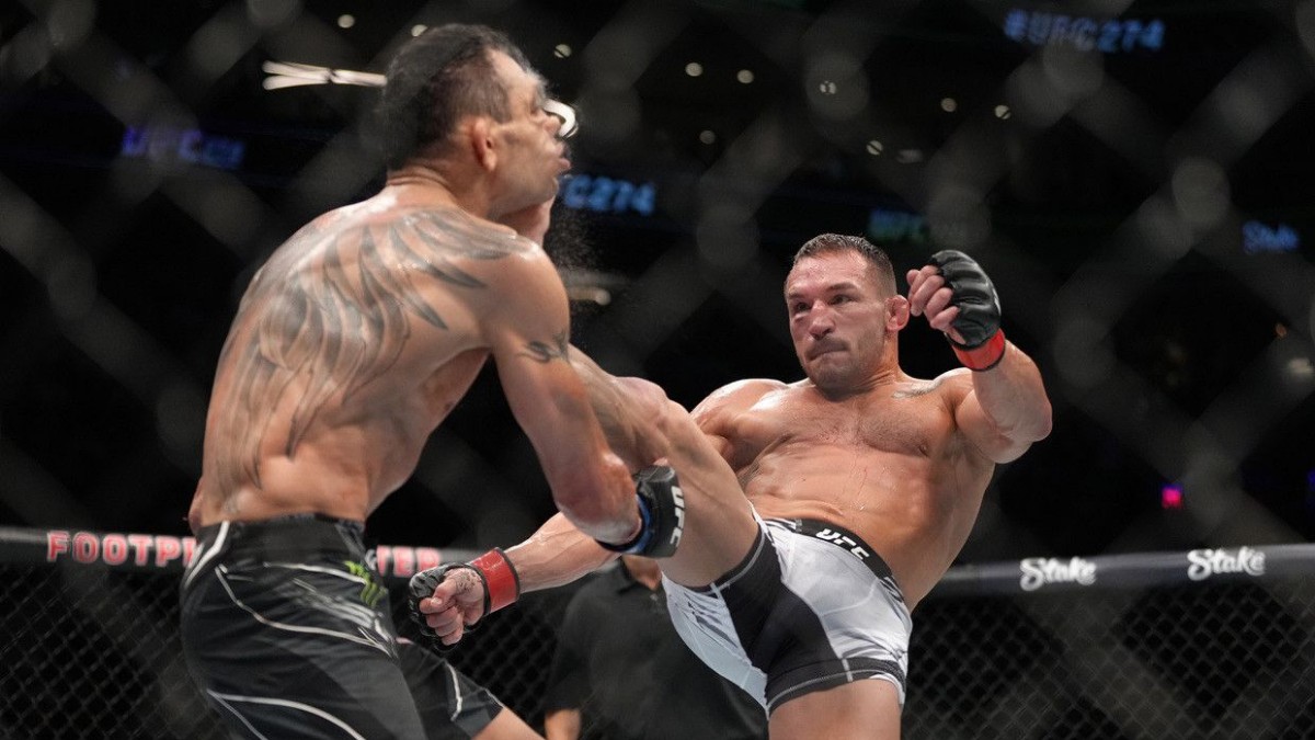 Watch As Michael Chandler Knocks Out Tony Ferguson With Jaw-Breaking Kick To Face