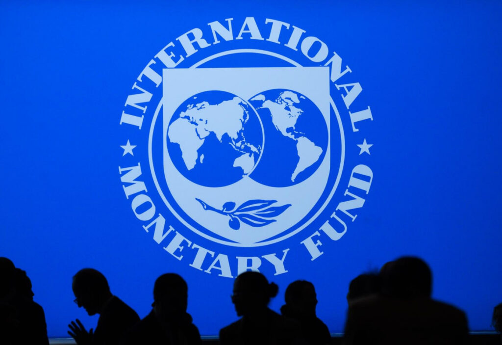 IMF warns Nigeria of dollarisation risks amid naira crash, rising inflation