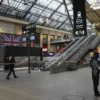 6 stabbed in Paris train station, attacker shot by police
