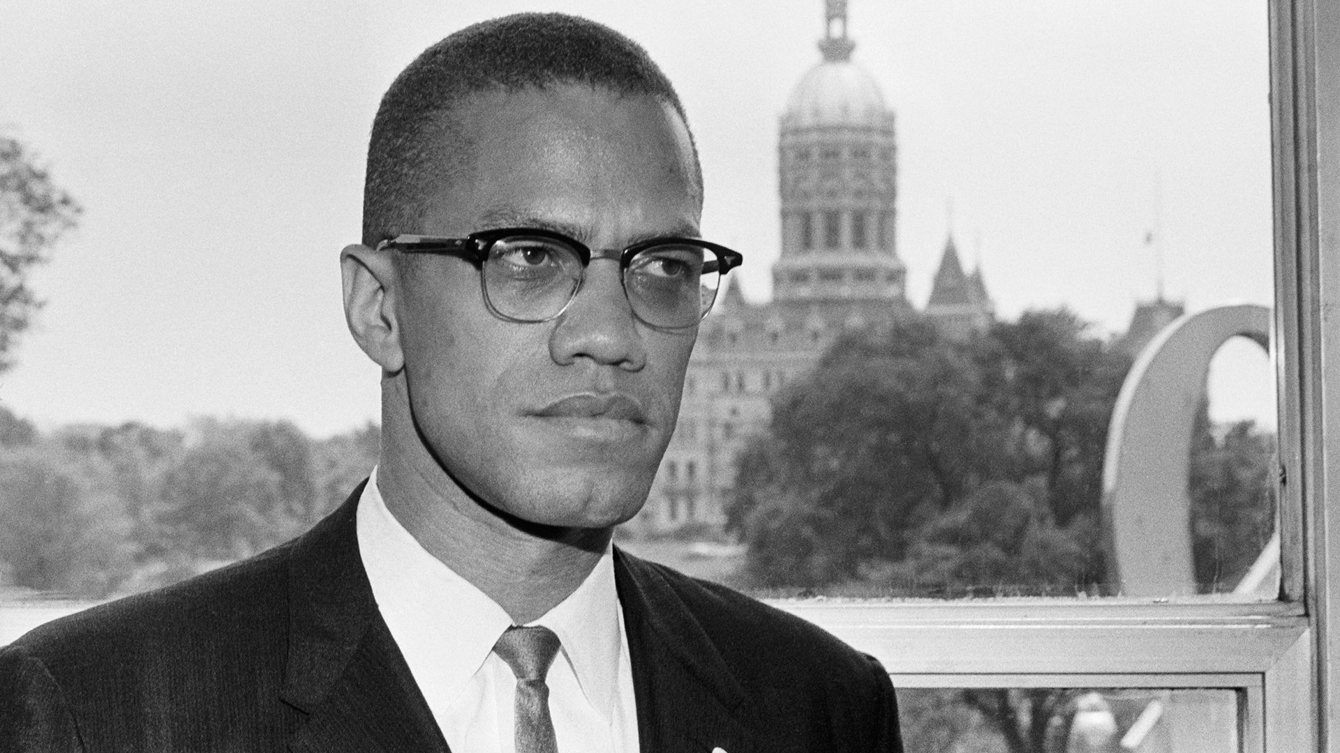 Malcolm X's family to sue FBI, CIA, NYPD for his death