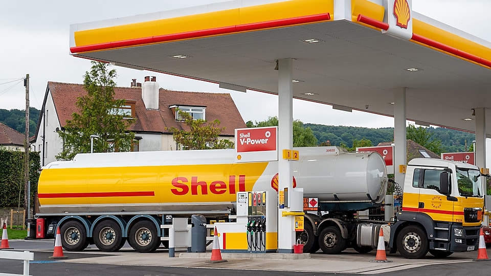 Shell reports highest profits in 115 years