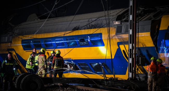 One Dead, Dozens Injured In Dutch Rail Crash