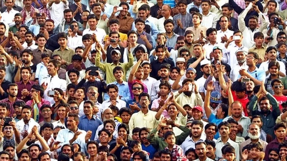 India population to surpass China by mid-2023 - UN