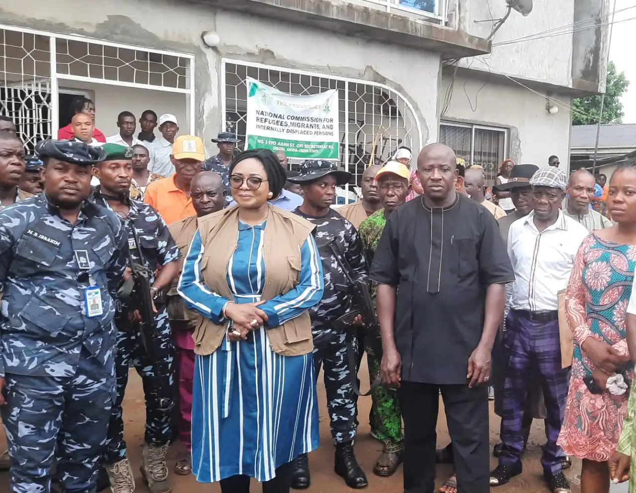 FG donates fishing equipment to Bakassi returnees, IDPs in Akwa Ibom community