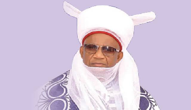 Etsu Nupe seeks prayers for political leaders