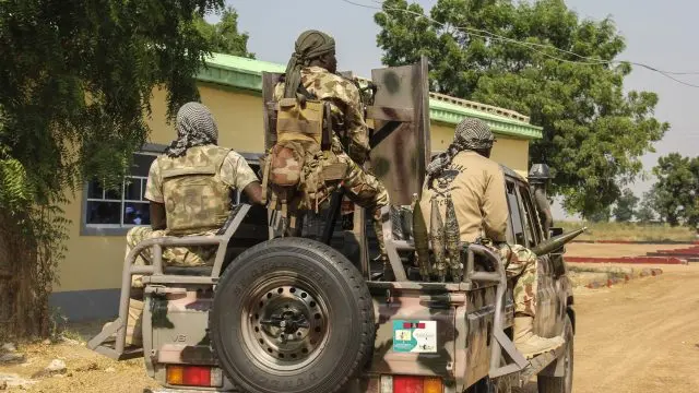 Troops arrest rail track vandals, reject N5m bribe in Nasarawa