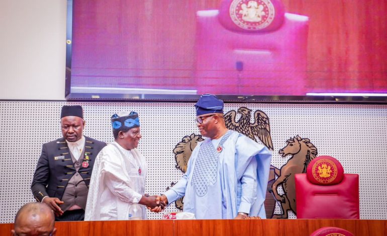Akpabio swears Lalong in, declares Umahi, Giadam seats vacant