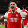 Arsenal 3-1 Liverpool: Arsenal have placed themselves at heart of three-way title race