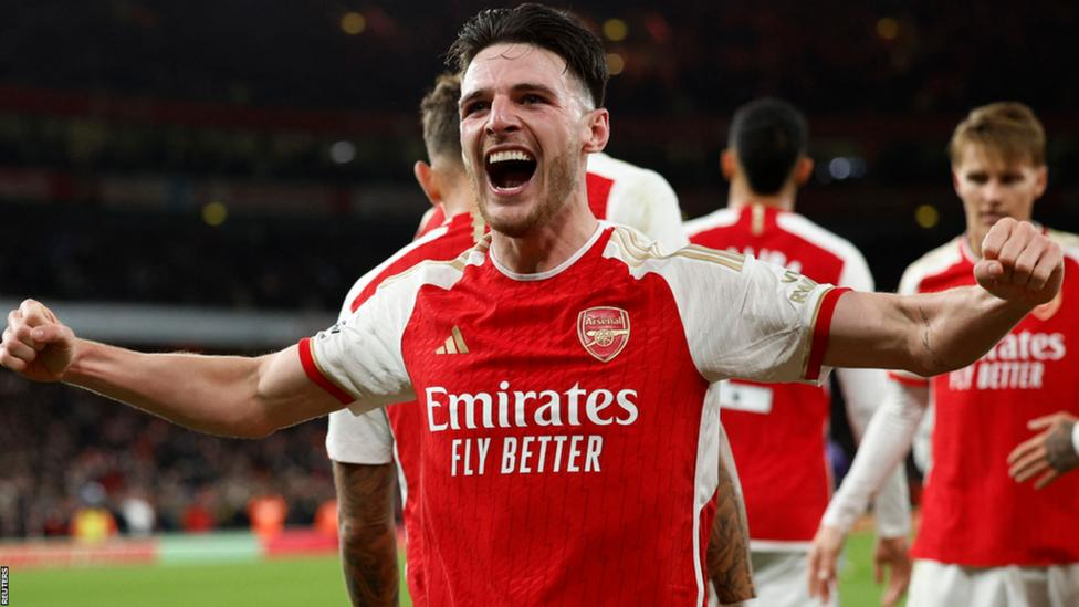 Arsenal 3-1 Liverpool: Arsenal have placed themselves at heart of three-way title race
