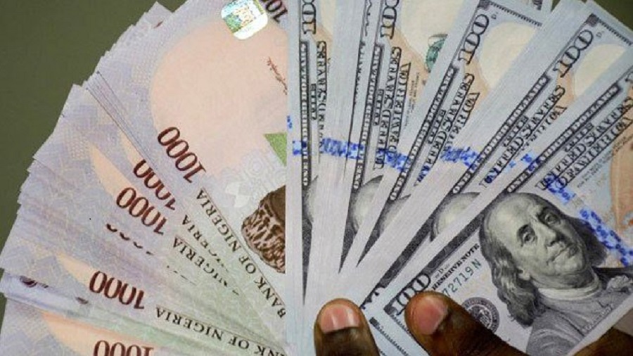 Naira gains at official market, weakens to N1500/$ parallel market