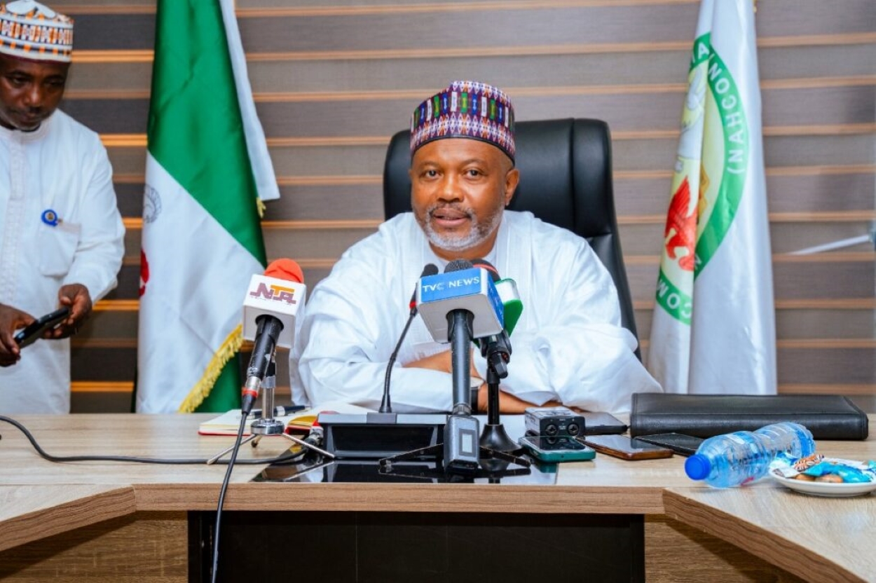 EFCC detains NAHCON chair, recovers 314,098 Saudi Riyal